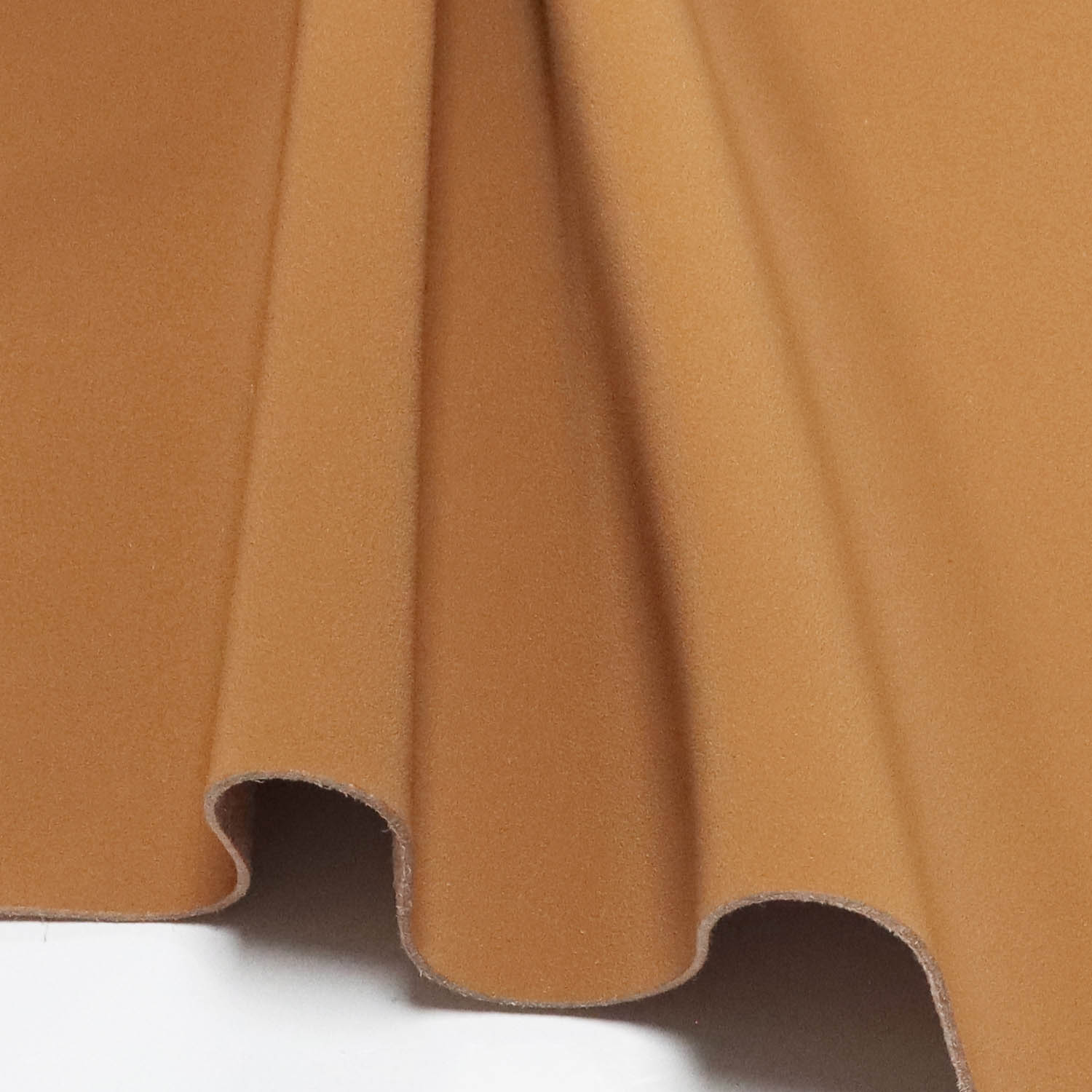 Leathar microfiber le haghaidh troscáin
