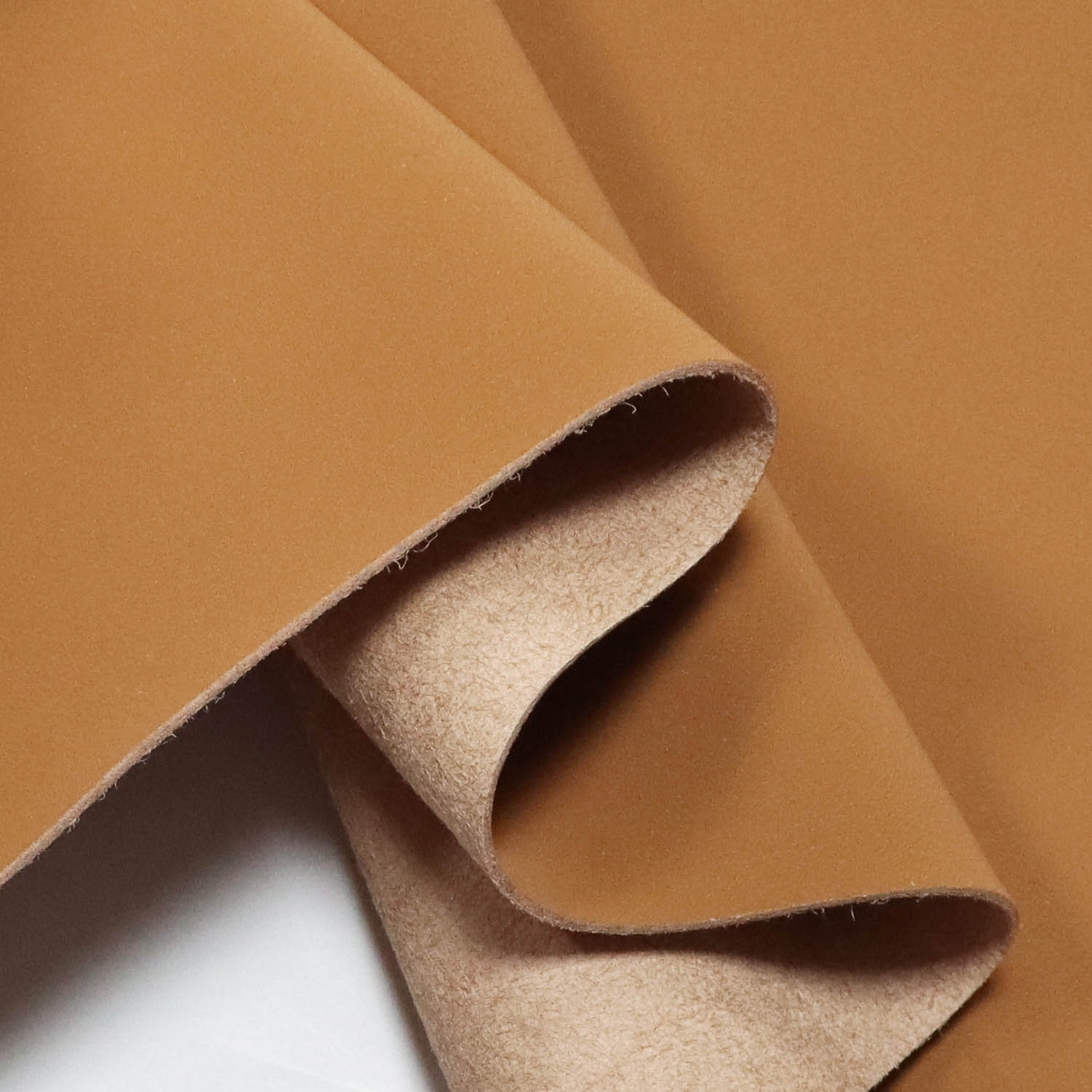 Leathar microfiber le haghaidh troscáin Leathar microfiber le haghaidh troscáin