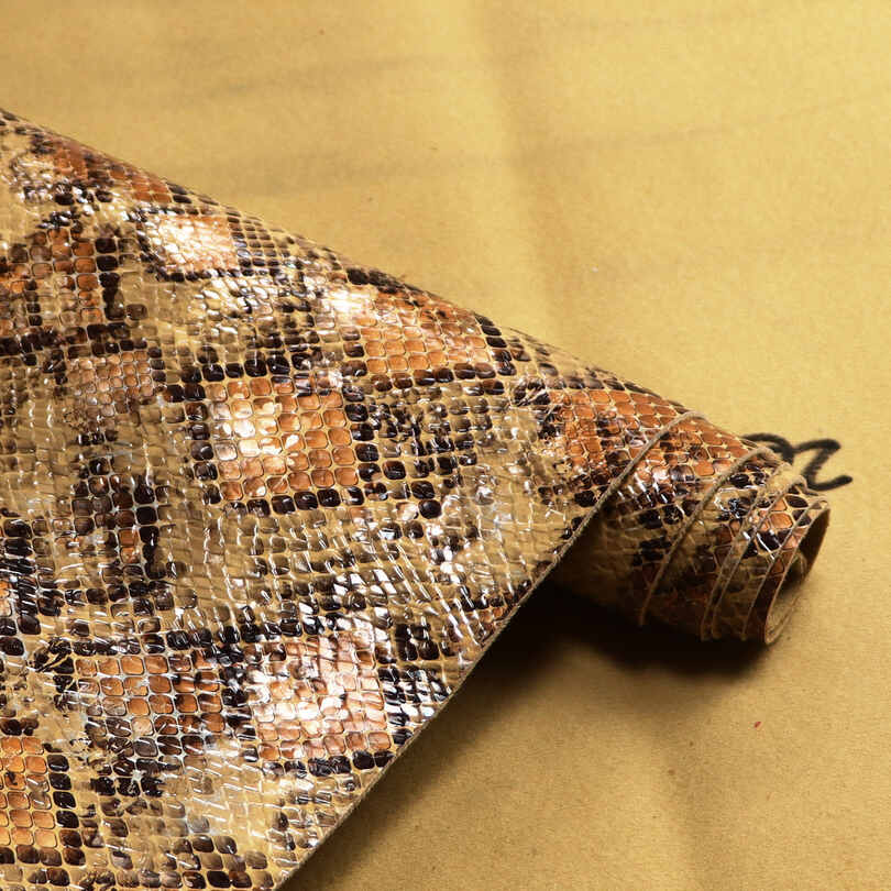 Málaí Bróga Craiceann Snake Crystal PU Leathar aithrise