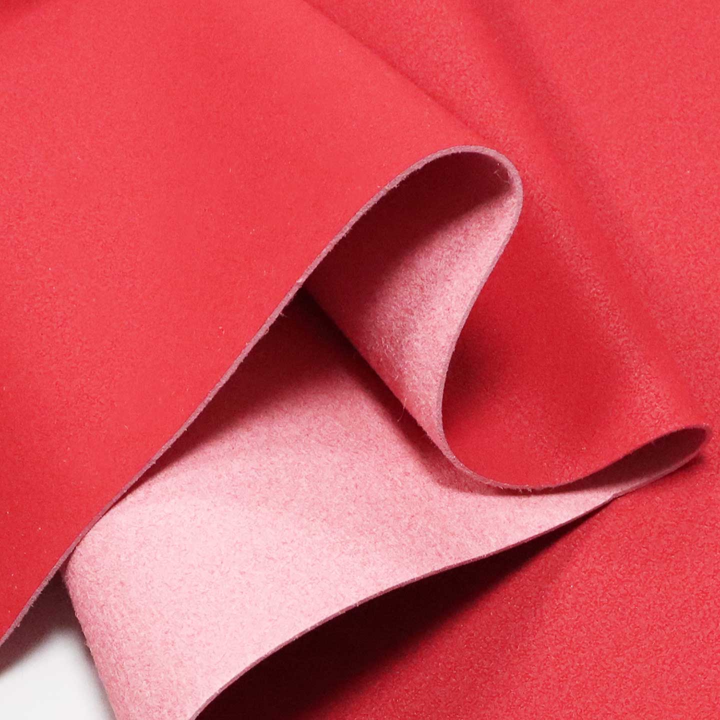 Leathar le haghaidh Suíocháin Gluaisteán agus leathar microfiber le haghaidh taobh istigh Feithicleach
