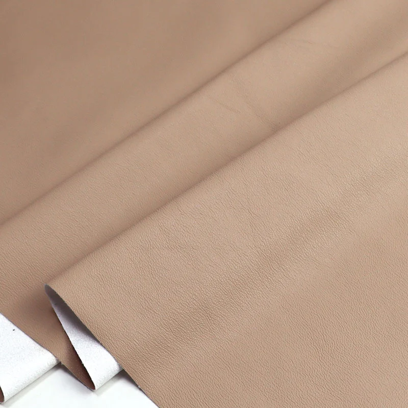 Tacaíocht Microfiber Leathar Sintéiseach PU le haghaidh Éadaí